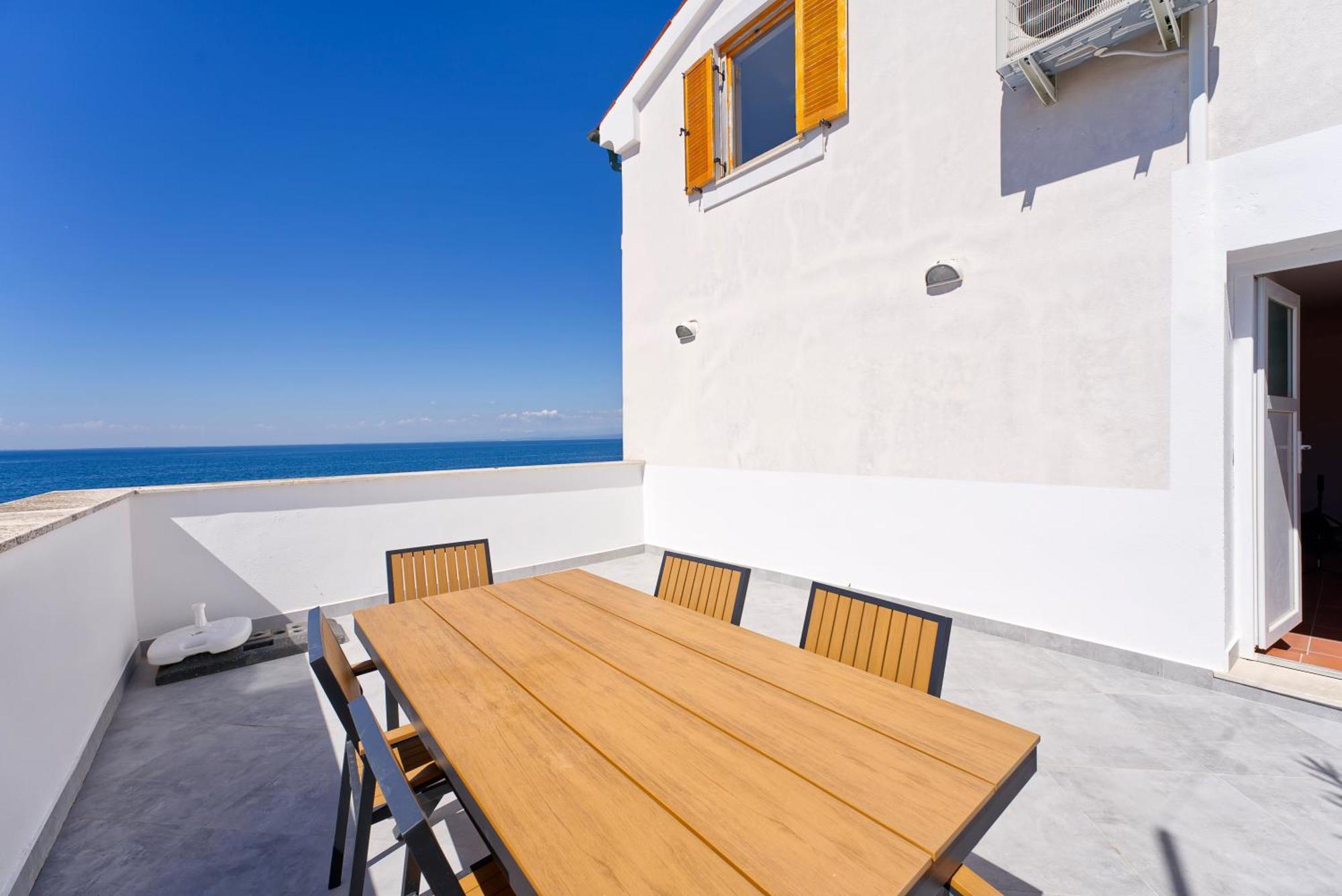 Apartments Punta Piran Exterior photo